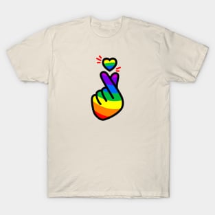 Pride month: Love rainbow k pop hand T-Shirt